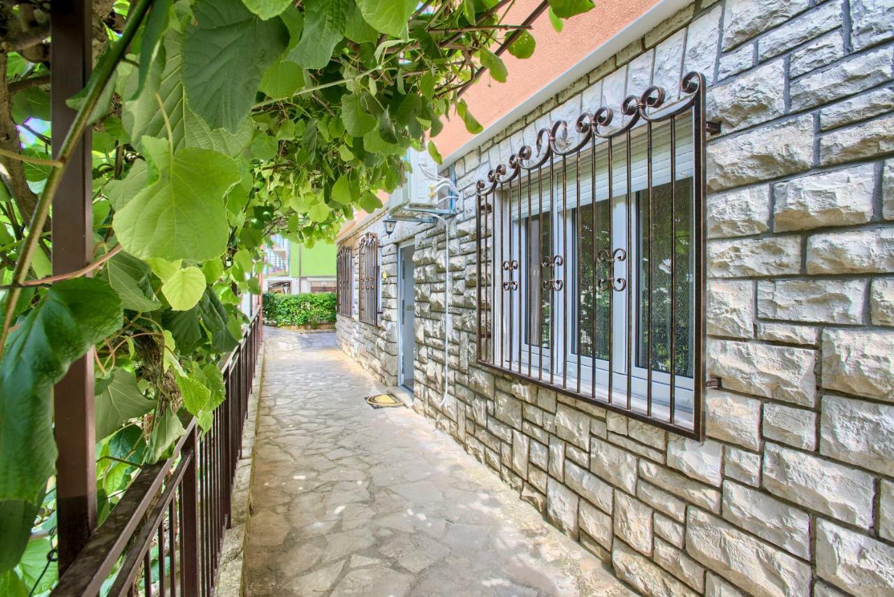 PUY Apartman Paola מראה חיצוני תמונה