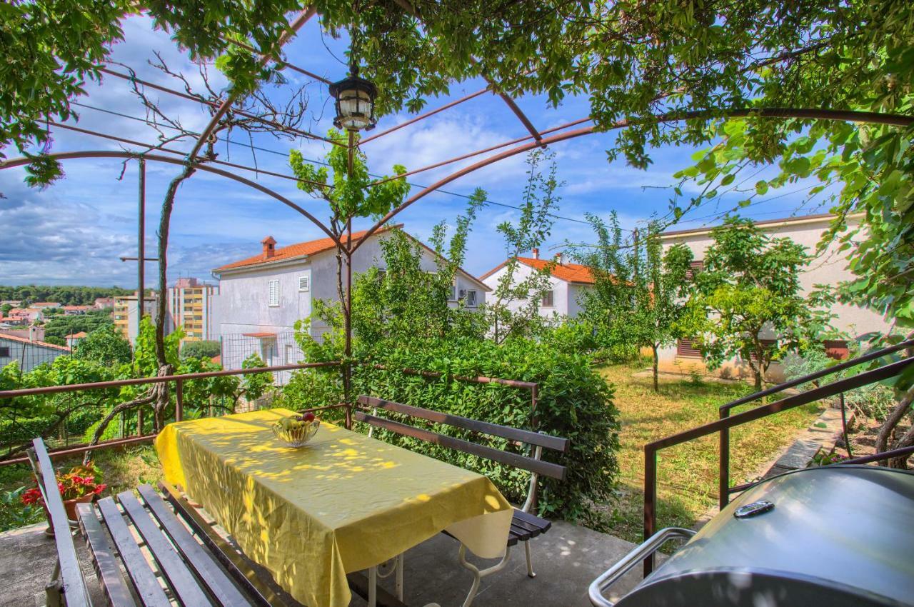 PUY Apartman Paola מראה חיצוני תמונה
