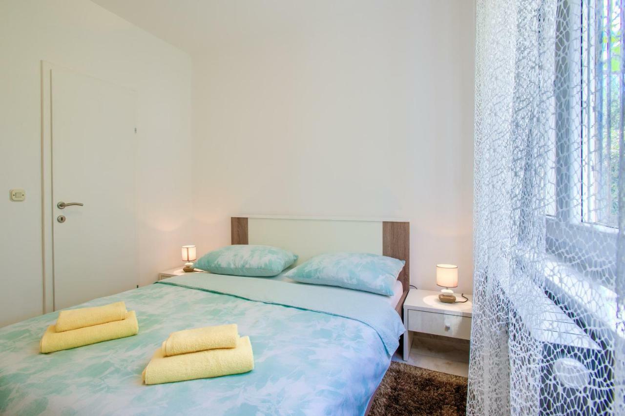 PUY Apartman Paola מראה חיצוני תמונה